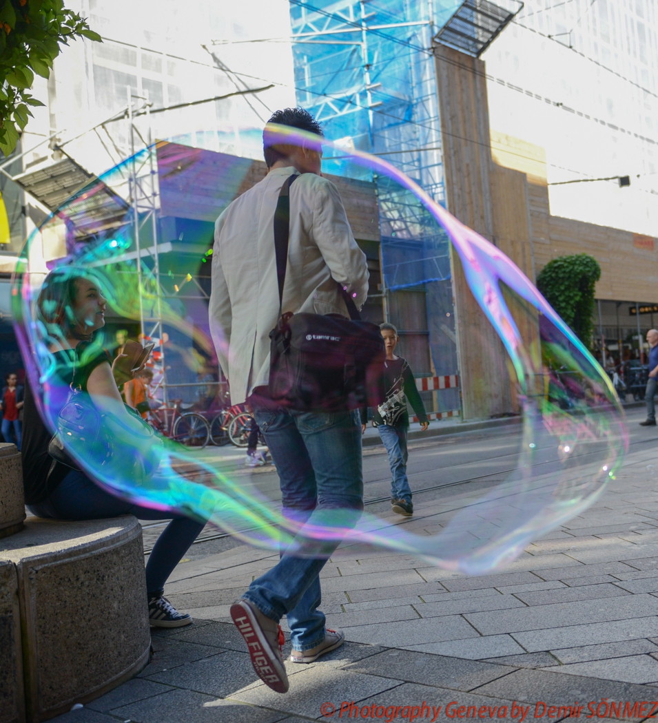 Les bulles  de savon dans  les rues basses-0126.jpg