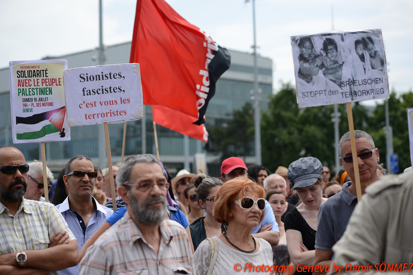 Rassemblement de solidarité avec le peuple palestinien-4520.jpg