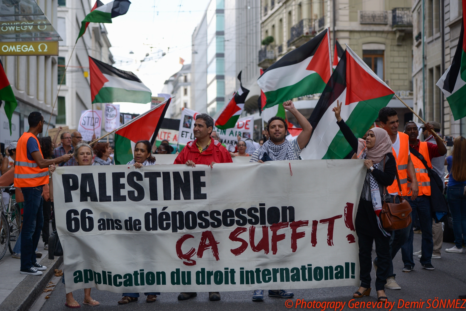 Grande manifestation pacifique à Genève en soutien au peuple Palestinien-6454.jpg