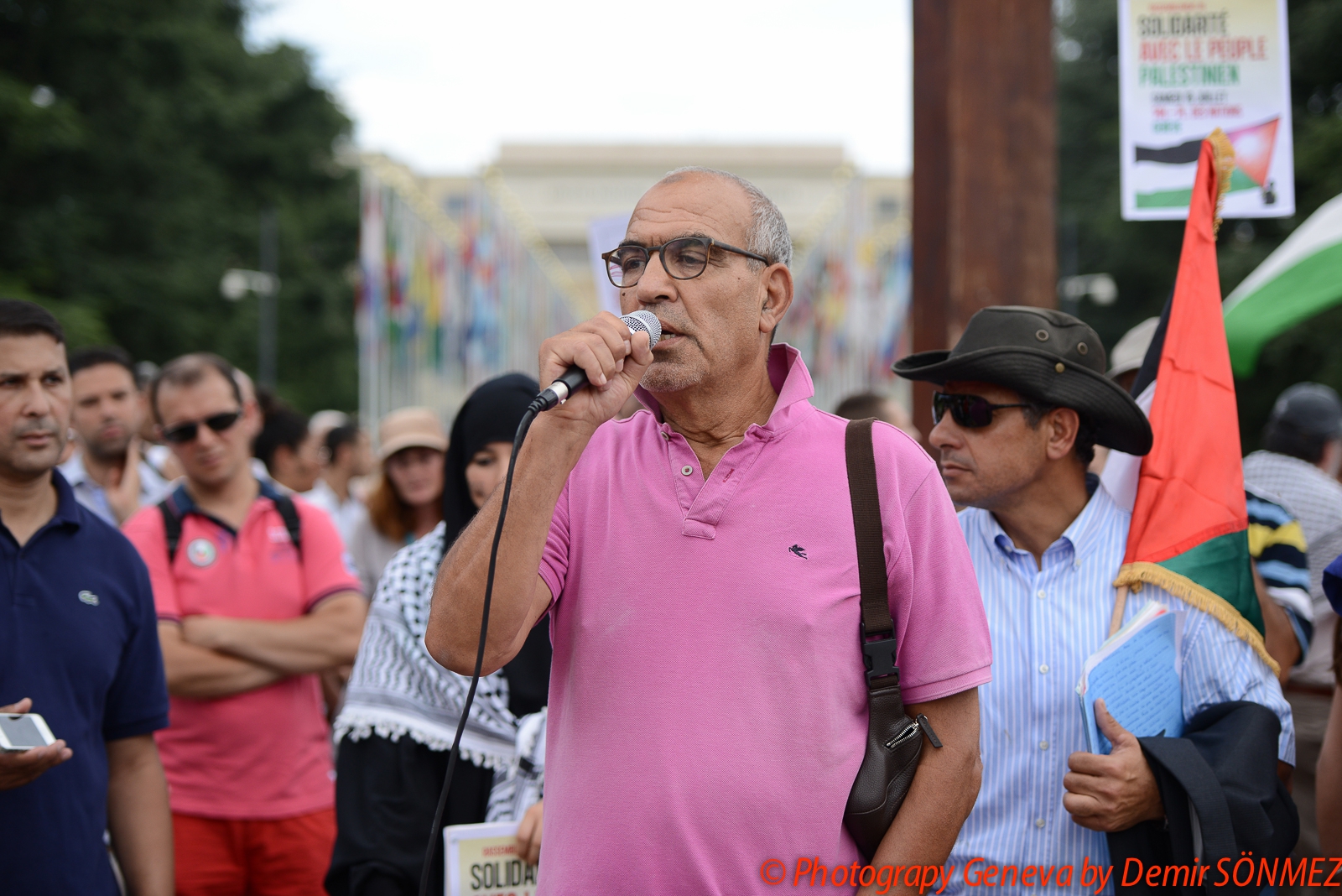 Vendredi 11 juillet,  plus 500 manifestants, citoyens et citoyennes de toutes nationalités et confessions se sont rassemblés en  solidarité avec les victimes de l’attaque israélienne contre les civils à Gaza-4654 - copie.jpg