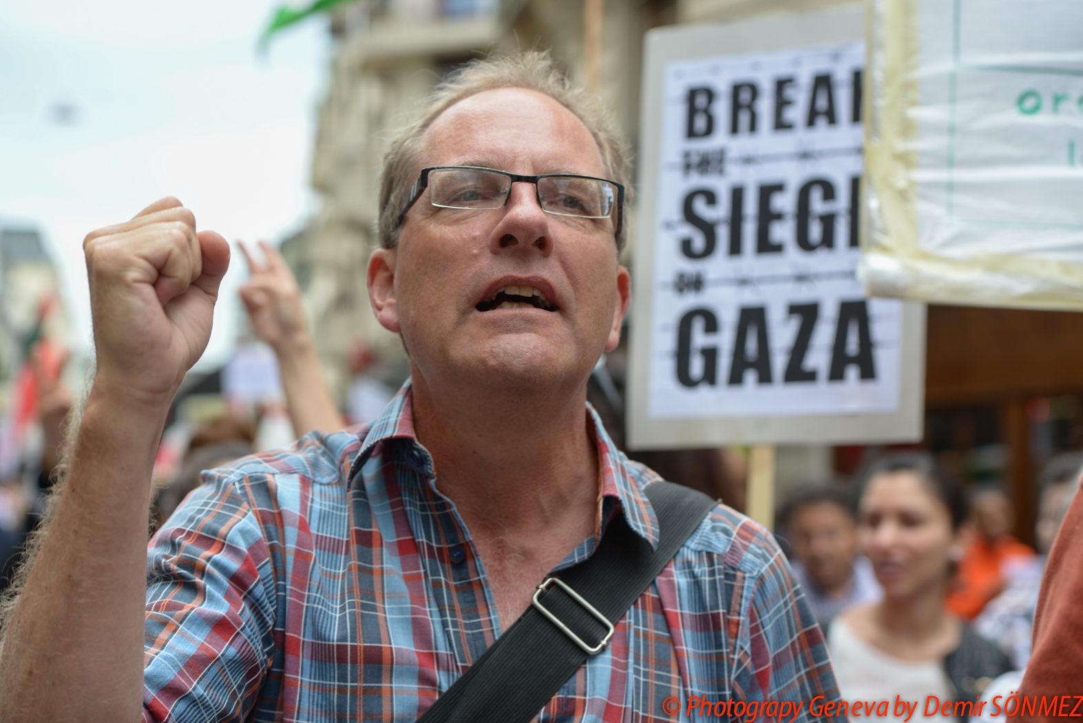 Grande manifestation pacifique à Genève en soutien au peuple Palestinien-6617.jpg