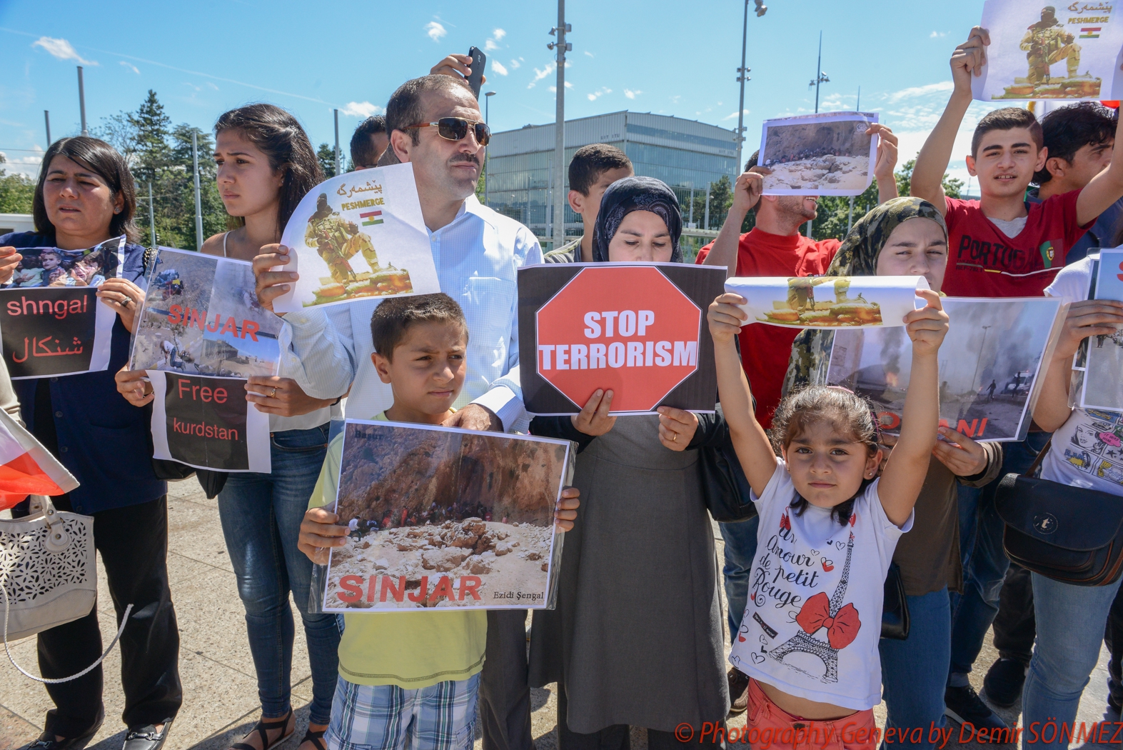 Manifestation à Genève- « Soutenons les yézidis, il y’a un grand risque de génocide »-8097.jpg