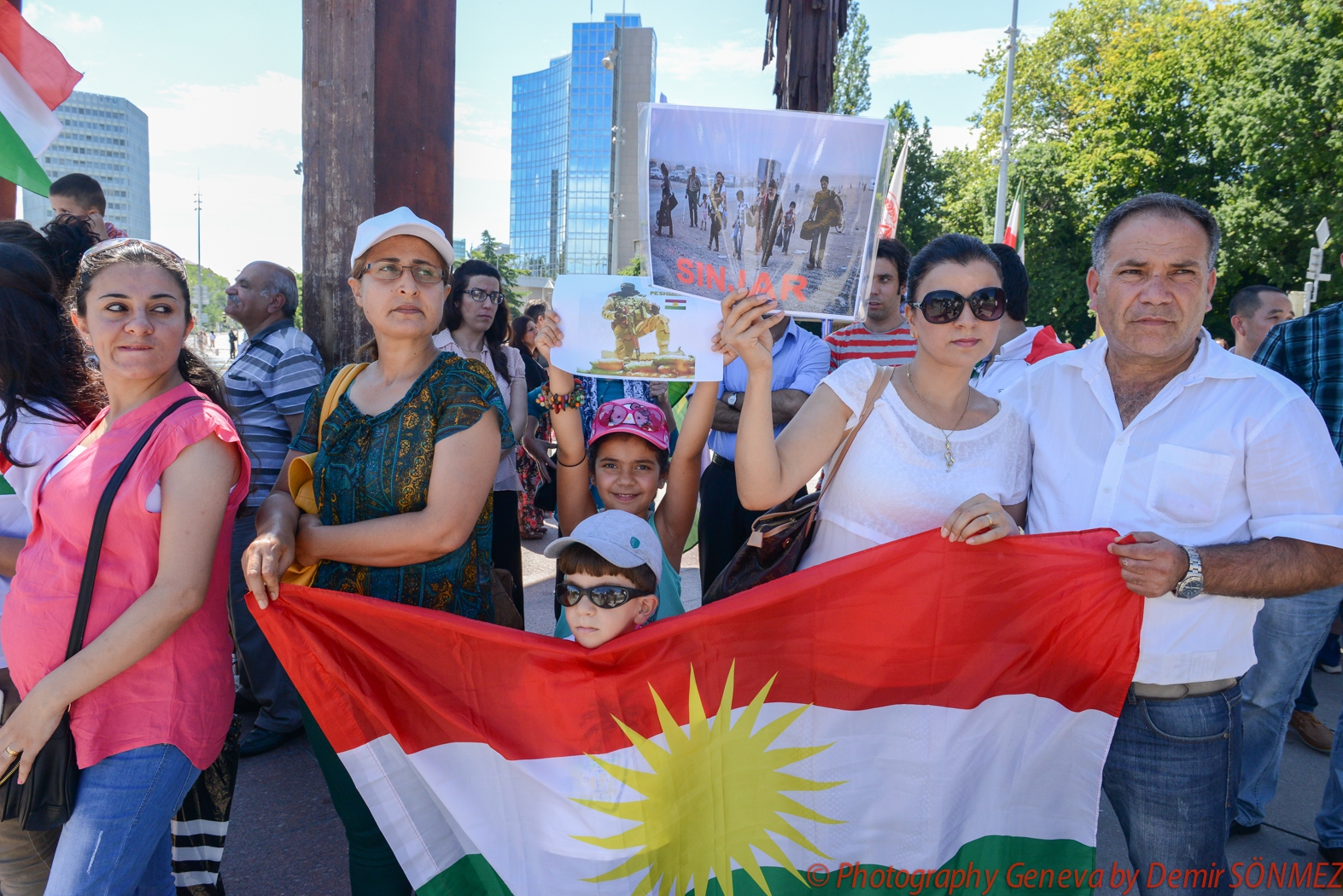 Manifestation à Genève- « Soutenons les yézidis, il y’a un grand risque de génocide »-8103.jpg