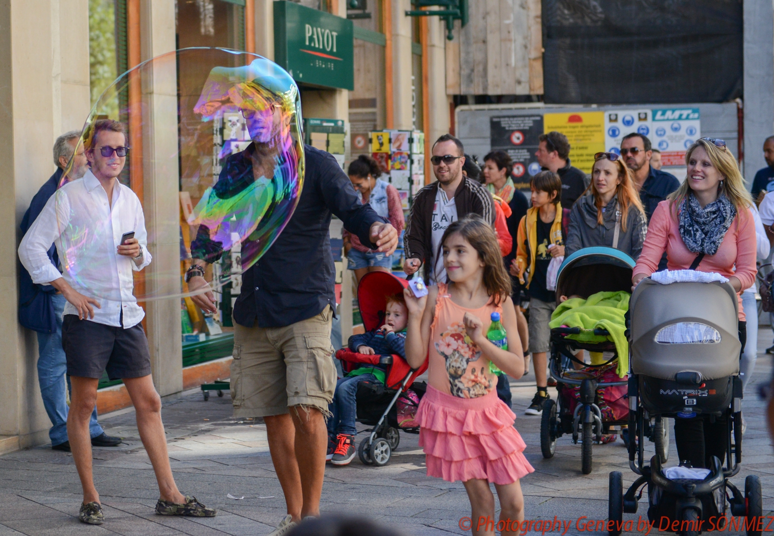 Les bulles  de savon dans  les rues basses-0179.jpg