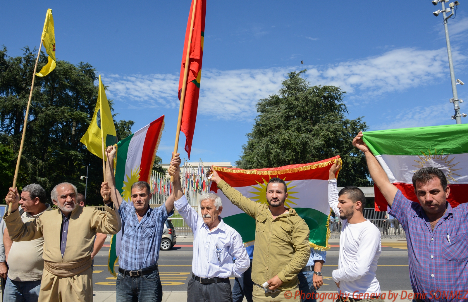 Manifestation à Genève- « Soutenons les yézidis, il y’a un grand risque de génocide »-8157.jpg
